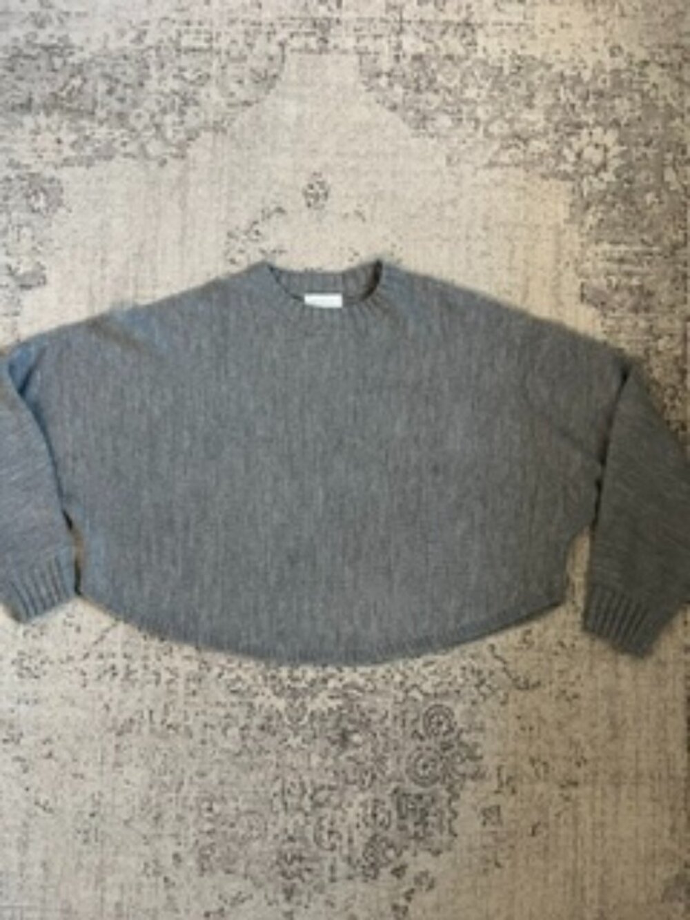 Mable Gray Cropped Sweater M